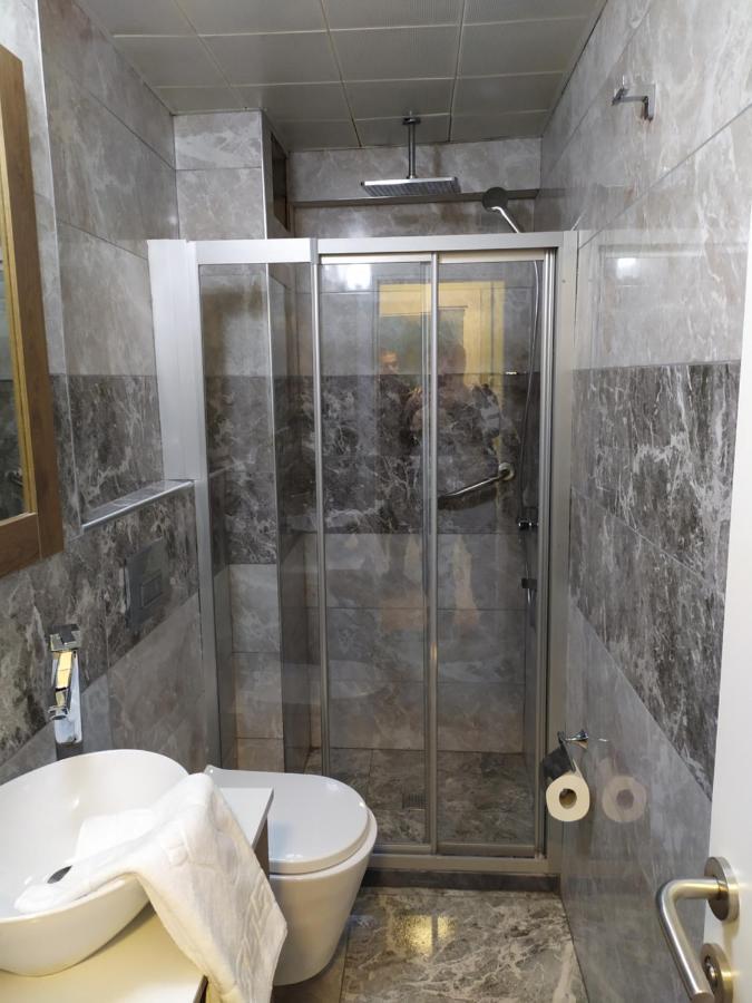 The Wolf Hotel Istanbul Luaran gambar